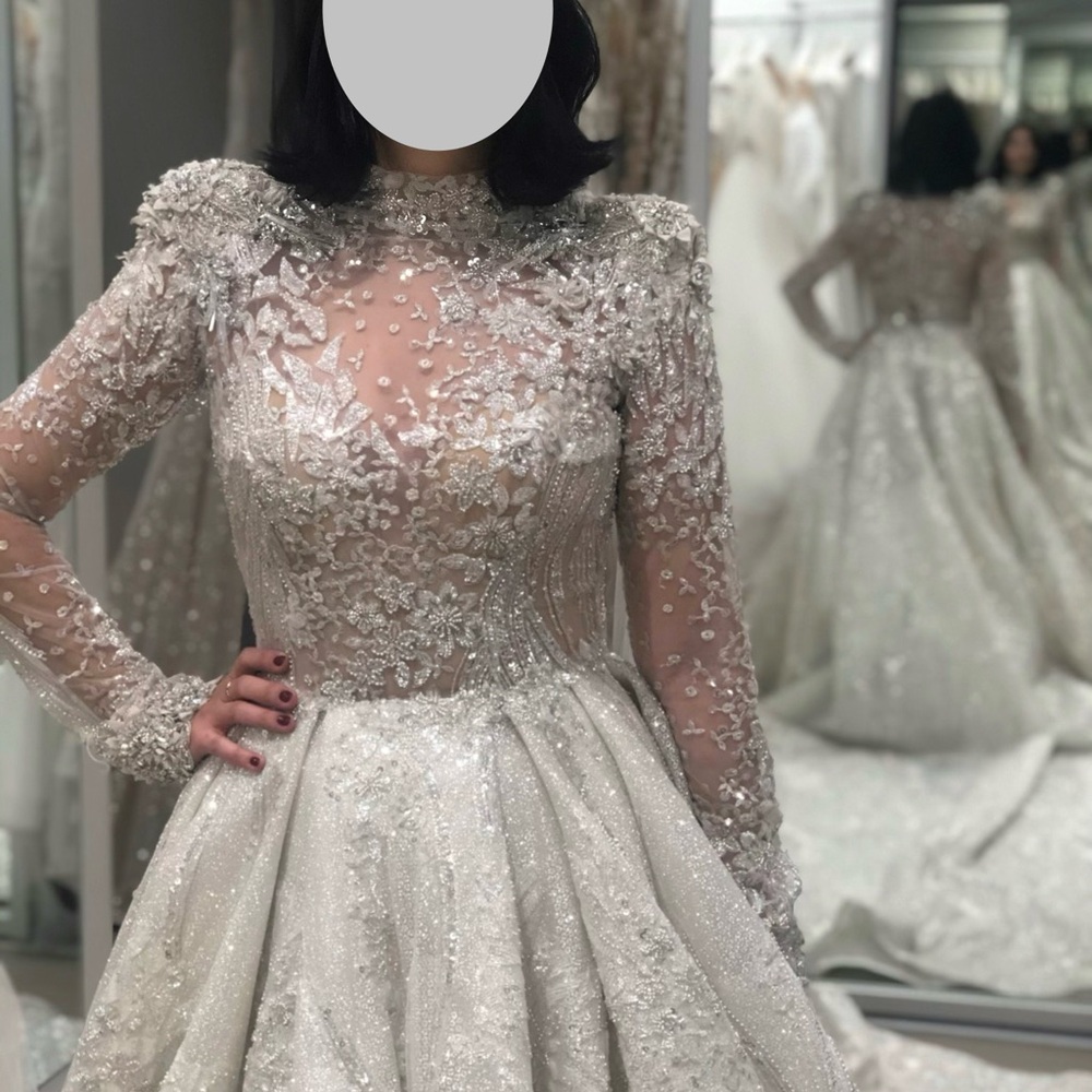 MillaNova Elegant White Wedding Dress